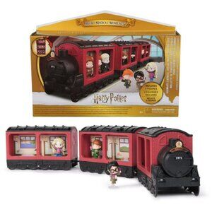 Wizarding World Harry Potter, Micro Magical Moments Collectible Hogwarts Express